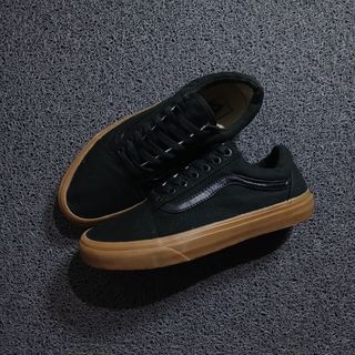 (Category: ) located in . Submitted by sapatos_series (Listing ID 1469733353, Image 1). Description: .