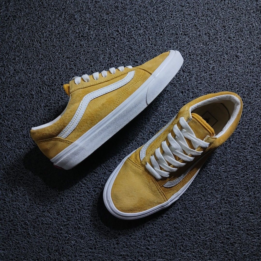 Vans Old Skool Mustard Yellow Suede Sneakers (Category: Sneakers) located in Cagayan de Oro. Submitted by sapatos_series (Listing ID 1469740233, Image 3). Description: V4NŚ 0S PlGSŪĒDĒ "G0LDEN YELL0W" 🔥 us6 eur38 24cm 1199 +sf.