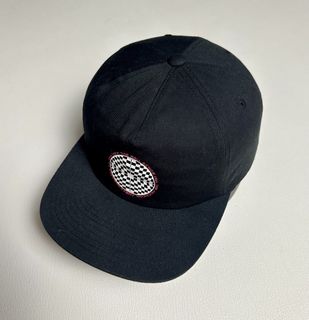 (Category: ) located in . Submitted by uragon.apparel (Listing ID 1469749532, Image 1). Description: .
