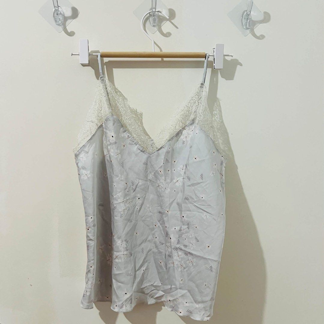 Victoria Secret Silk top - Y2K (Category: Others Tops) located in Pili. Submitted by thankyounext_bicol (Listing ID 1469631488, Image 1). Description: Can fit S-M So pretty & like new 💛.