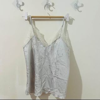 (Category: ) located in . Submitted by thankyounext_bicol (Listing ID 1469631488, Image 1). Description: .