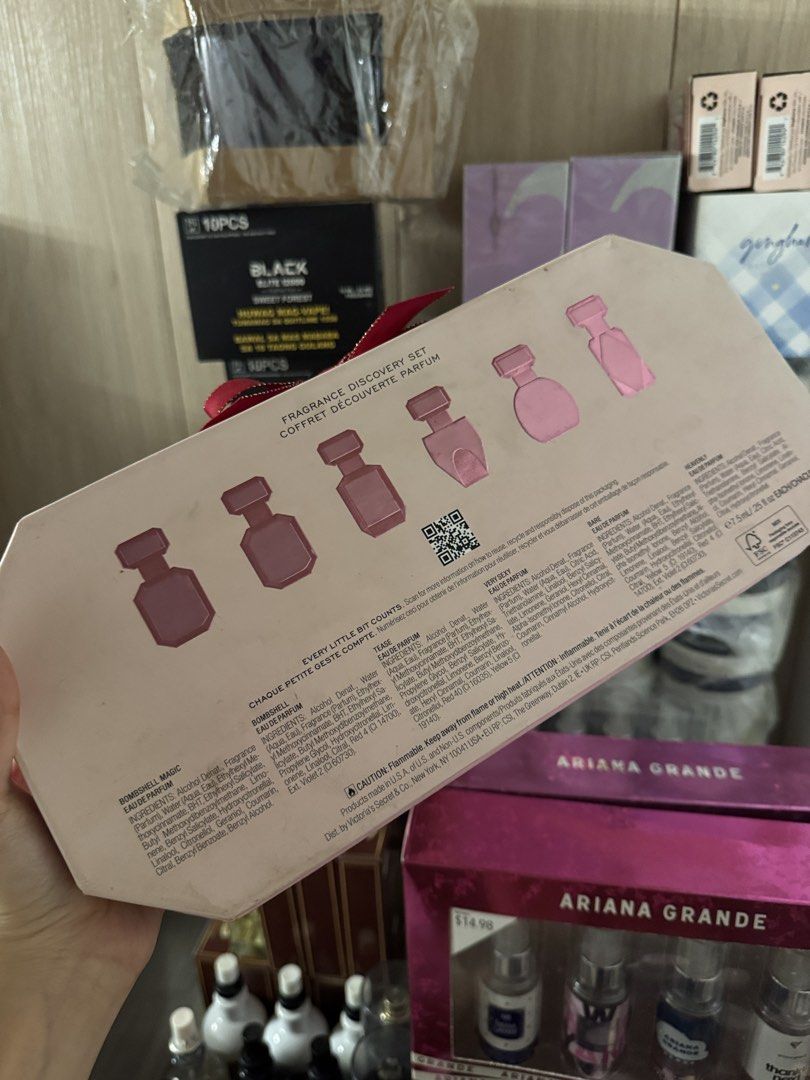 Victoria’s secret (Category: Fragrance & Deodorants) located in Manila. Submitted by zappy21 (Listing ID 1469675941, Image 2). Description: Scratches on box Unused/ new.