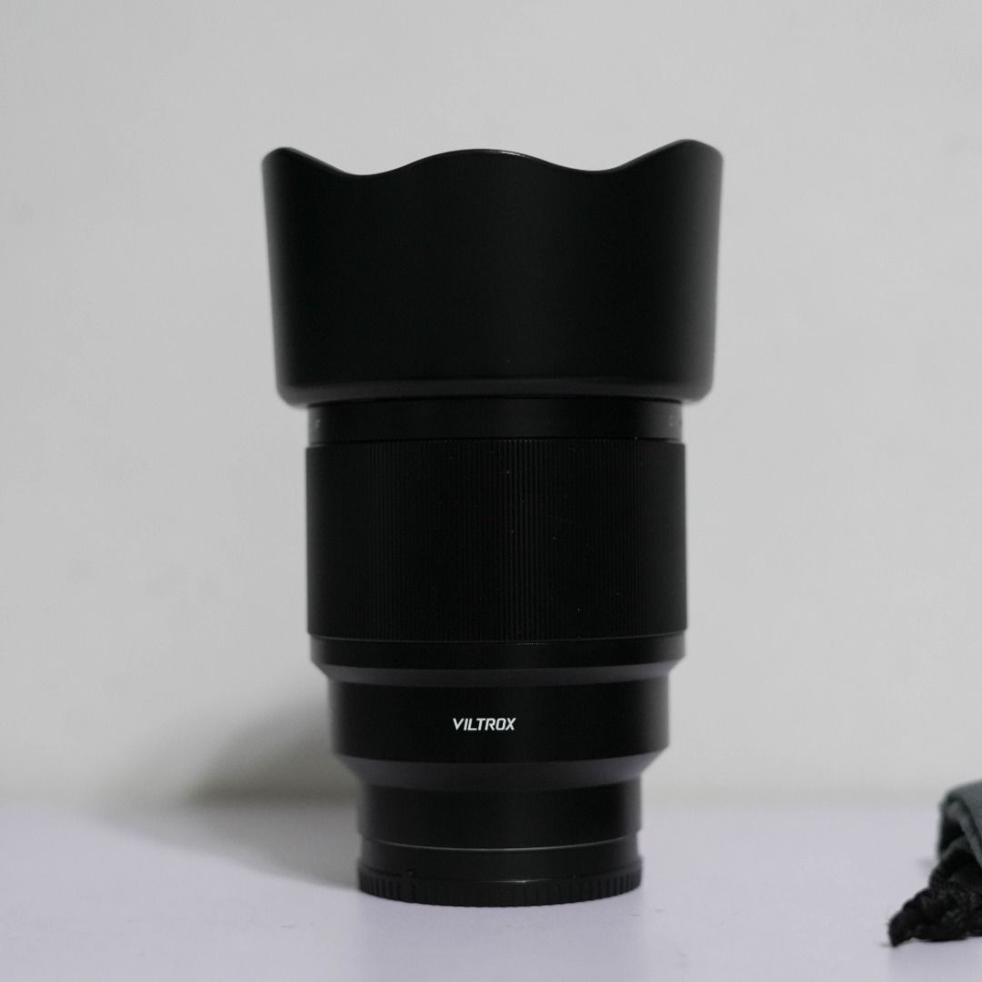 Viltrox 85mm f1.8 FE (Sony) (Category: Lens & Kits) located in Malabon City. Submitted by camcart (Listing ID 1469651554, Image 3). Description: ◈Viltrox 85mm f1.8 FE II for Sony Full Frame Camera ➠ Complete Inclusions: - Viltrox Front and Rear cap - Lens Hood - Lens Box with Manuals - Viltrox Pouch In Good Condition, Clean Glass - No Fungus or Dust 💵 Price: 13,900 pesos only 🚛 Mode of Transaction: ◉ Pick up or Meet up - Around Malabon City ◉ D