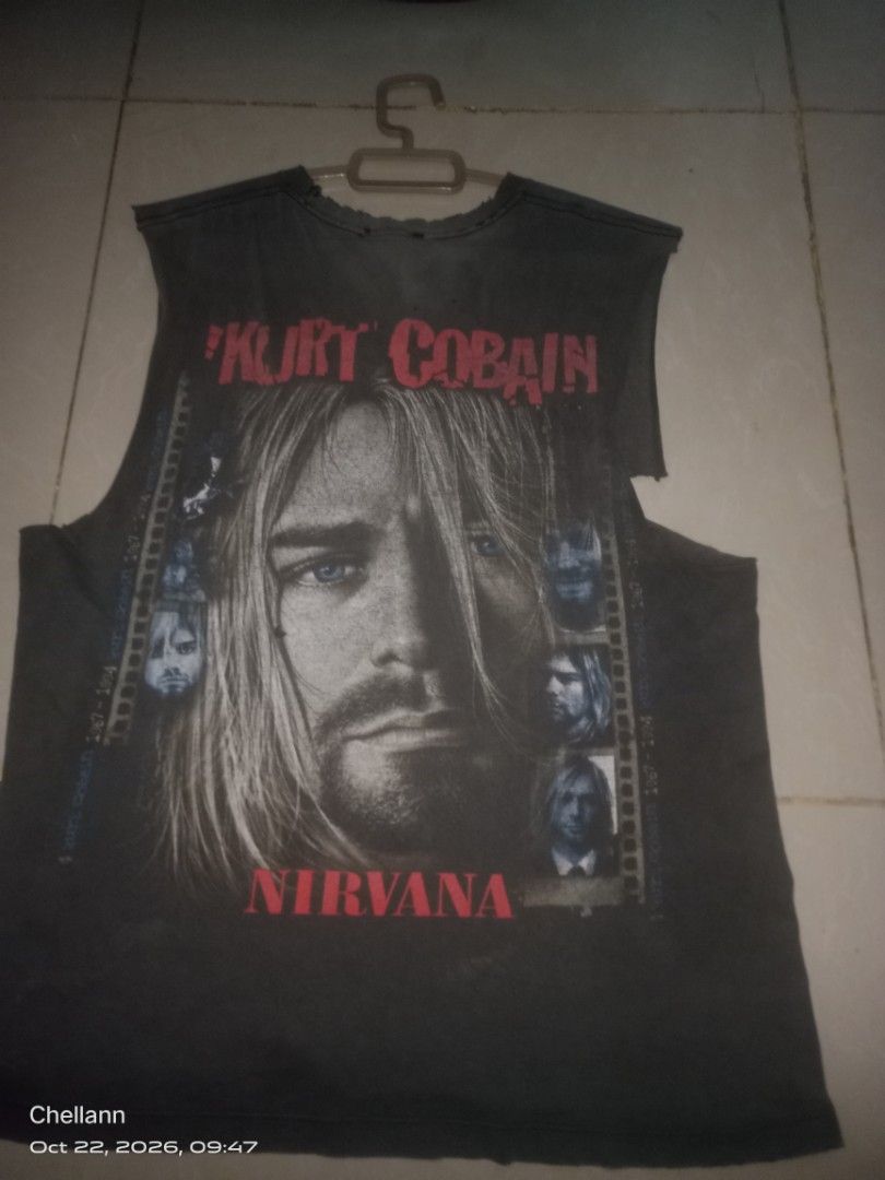 Vintage (Category: Activewear) located in Tarlac. Submitted by rechell09 (Listing ID 1469587622, Image 2). Description: .