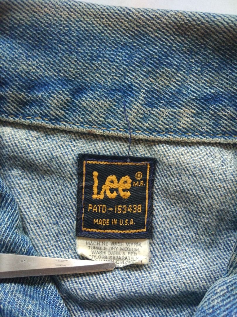 Vintage 80s Lee USA Denim Jacket M (Category: Coats, Jackets and Outerwear) located in Pasay City. Submitted by denimdude.ph (Listing ID 1469656510, Image 3). Description: made in USA no size tag, fits medium distressing on sleeve, last pic.