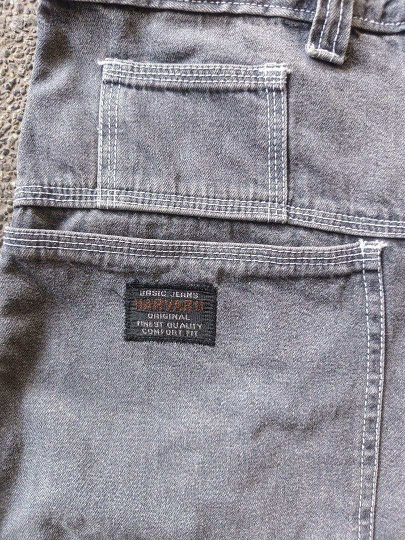Vintage 90s Harvard Carpenter jorts multiple pockets (Category: Shorts) located in Cabanatuan. Submitted by nik.ko (Listing ID 1469643139, Image 2). Description: Vintage 90s Harvard Carpenter jorts multiple pockets ‎ ‎Size 30 on tag ‎Lenght 23 ‎Leg opening 12 ‎No issues ‎Excellent condition ‎ ‎Nueva ecija ‎Pricr 700 fix + sf j&t ‎.