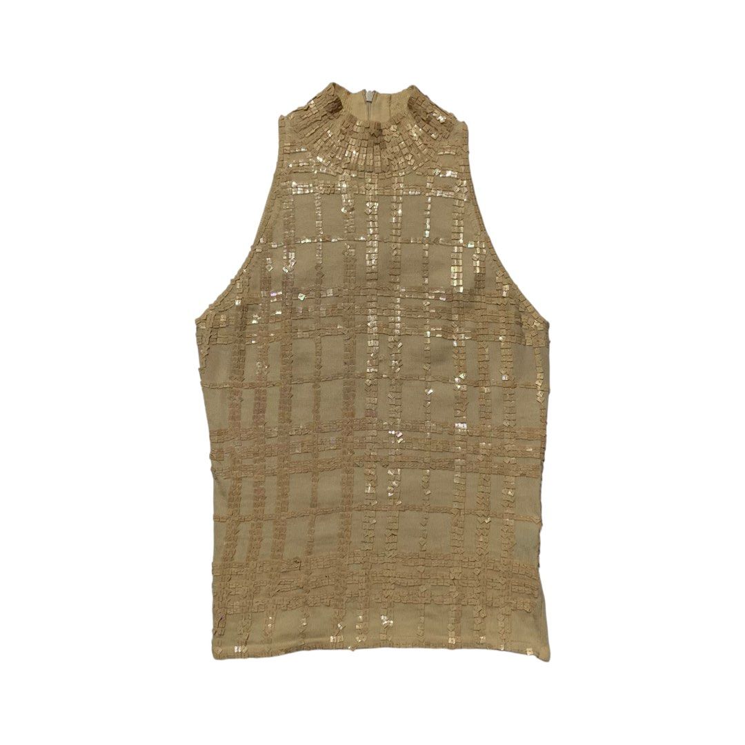Vintage Burberry Sleeveless Top (Category: Sleeveless) located in Baguio. Submitted by thesecretshop_ph (Listing ID 1469666159, Image 1). Description: Size: 1 Lenght: 22” Width: 15” Issue: -.