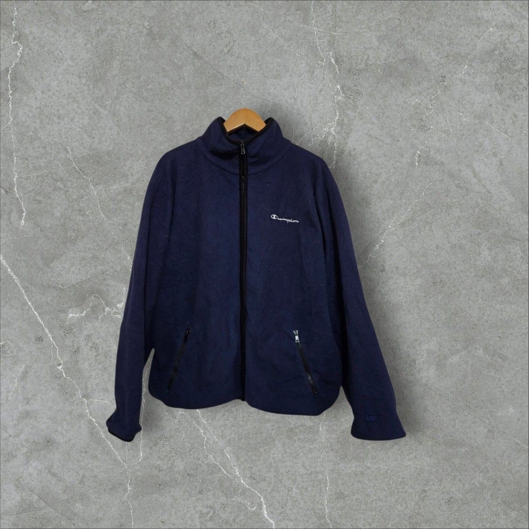 vintage Champion blue fleece jacket (Category: Coats, Jackets and Outerwear) located in Baguio. Submitted by fadexquisite (Listing ID 1469687042, Image 1). Description: vintage Champion blue fleece jacket Xlarge 28x26 Excellent condition 600 plus ship fee.