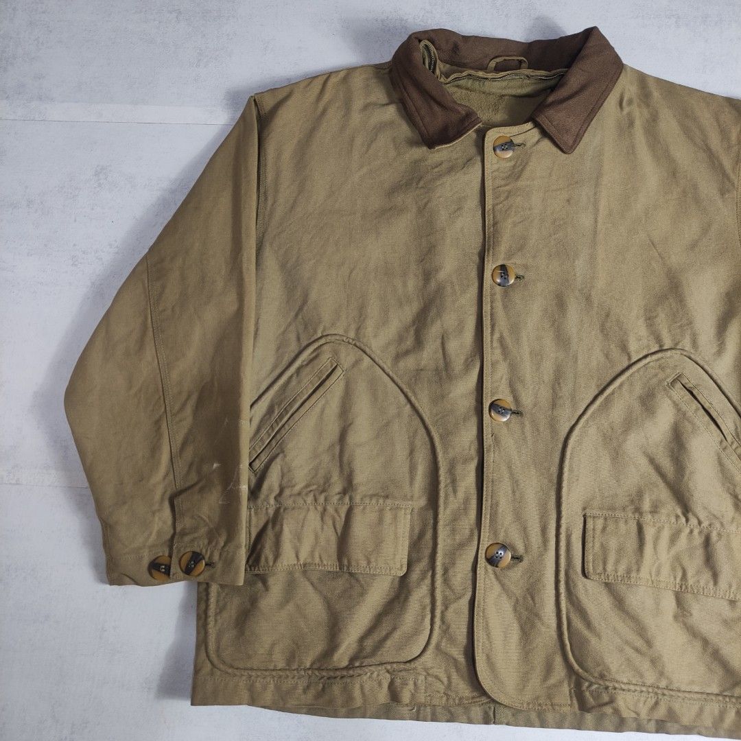 Vintage Chore Jacket (Category: Coats, Jackets and Outerwear) located in Bulacan. Submitted by thriftlockerph (Listing ID 1469581155, Image 3). Description: Size: M Dimension: 28L 26W Condition: 8/10 Issue: paint stains, missing inner.