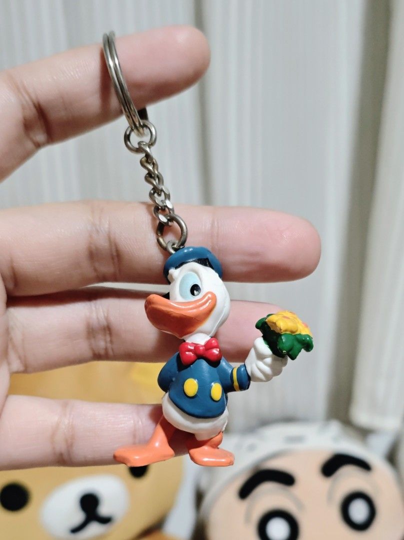 Vintage Donald Duck Keychain (Category: Vintage Collectibles) located in Manila. Submitted by yourfavoritethings7 (Listing ID 1469698933, Image 2). Description: .