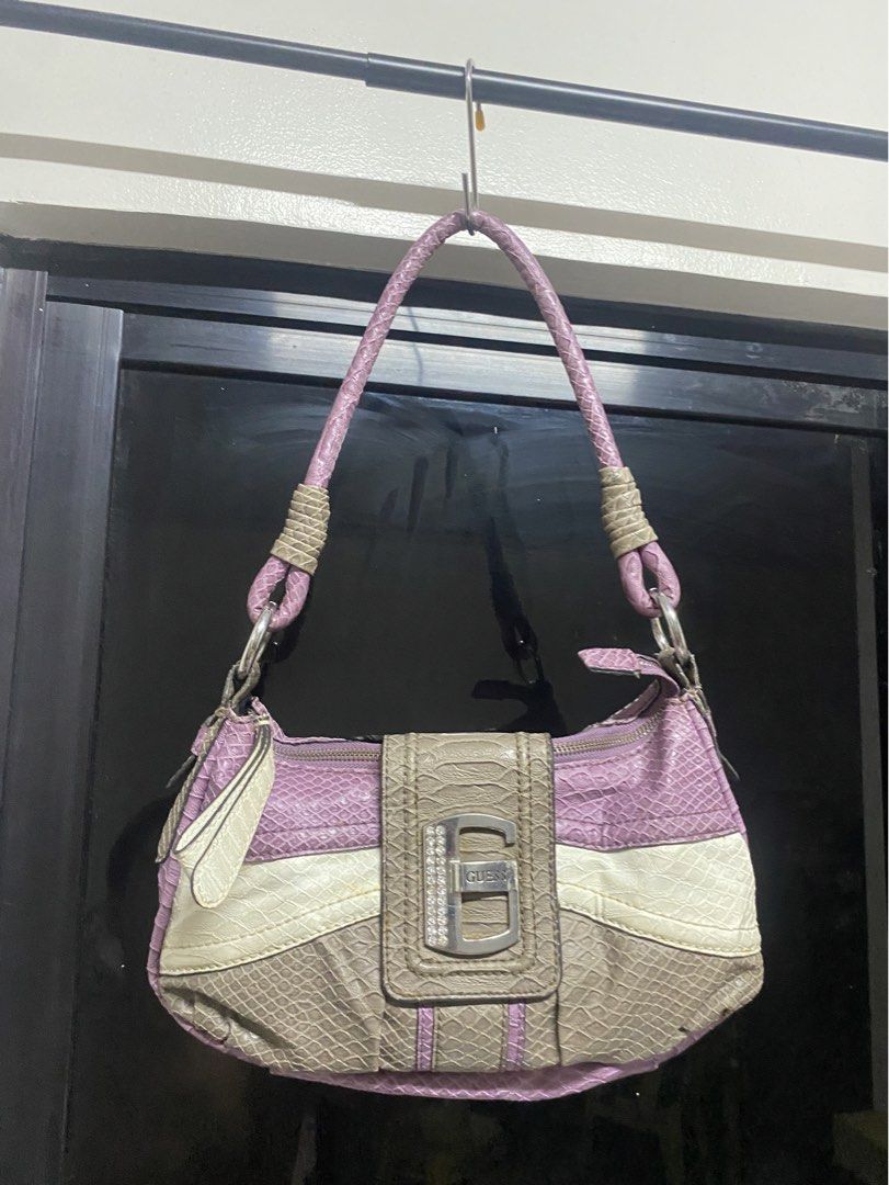 Vintage Guess Kili Bag (Category: Shoulder Bags) located in Davao. Submitted by workmensph (Listing ID 1469651080, Image 1). Description: .