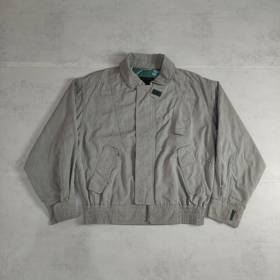 Vintage Ixi:z Bomber Jacket (Category: Coats, Jackets and Outerwear) located in Bulacan. Submitted by thriftlockerph (Listing ID 1469583076, Image 1). Description: Size: S Dimension: 24L 22W Condition: 9/10.