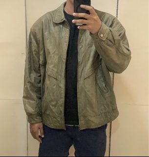 (Category: ) located in . Submitted by thriftshopp042 (Listing ID 1469639621, Image 1). Description: .