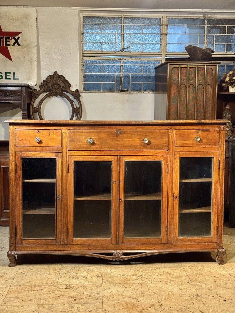 Vintage Narra Buffet Table Eskaparante (Category: Vintage Collectibles) located in Manila. Submitted by sinaunang_gamit (Listing ID 1469680067, Image 2). Description: Vintage Narra Buffet Table Eskaparante Solid Narra Length: 65 inches Height: 43 inches Width: 20 inches Loc: 6th ave Caloocan ₱15k.