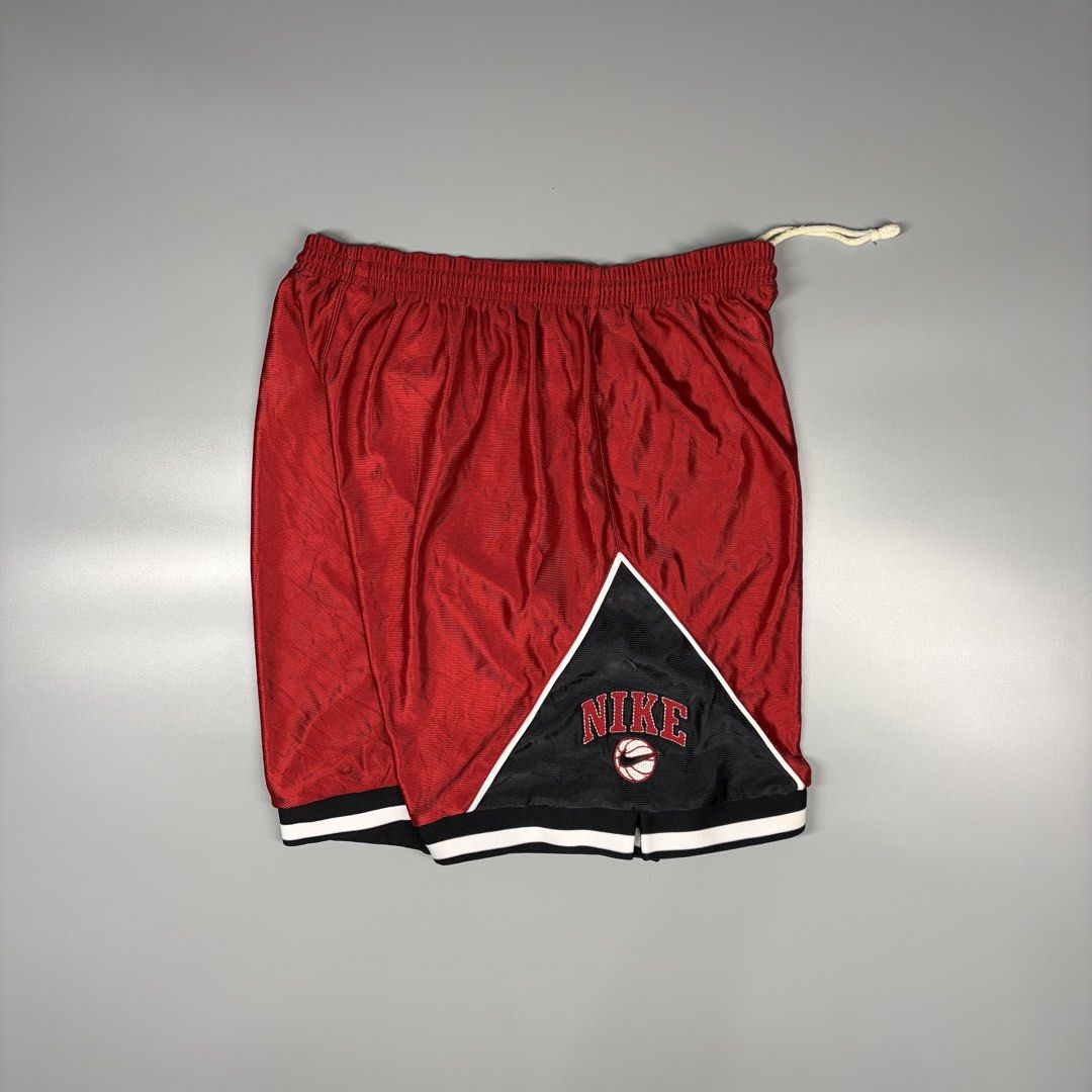 Vintage Nike Jersey Short Embroidered Logo (Category: Activewear) located in Cavite. Submitted by onebeancent (Listing ID 1469596274, Image 2). Description: Size: 32 to 36 Waistline Dimension: 18" Length Color: Red Color Rate: 10/10 Issue: Garter not too tight but manageable Condition: Excellent Price: 750php Additional Shipping Fee (J&T Small Pouch) 75php Luzon 100php visayas 120php mindanao.