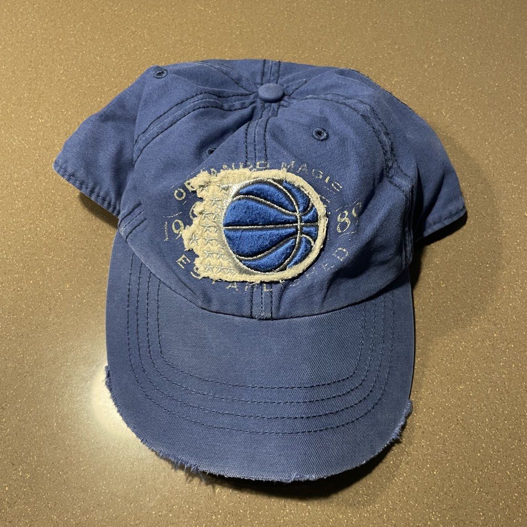 Vintage Orlando Magic Strapback cap (Category: Caps & Hats) located in Puerto Princesa. Submitted by lookmomicanbuy (Listing ID 1469643142, Image 1). Description: Good condition Issue: see last pic.