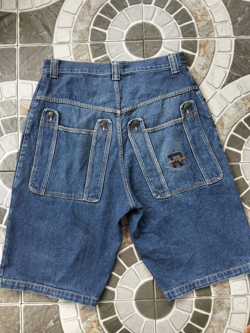 Vintage Ruffera Jorts (Category: Shorts) located in Nabua. Submitted by tendollardeals (Listing ID 1469607923, Image 1). Description: Vintage Ruffera Jorts ▪️Size 35-36x L27xhem12 ▪️ Excellent condition ▪️needwash lang 🏷️Dm 📍Bicol south luzon.