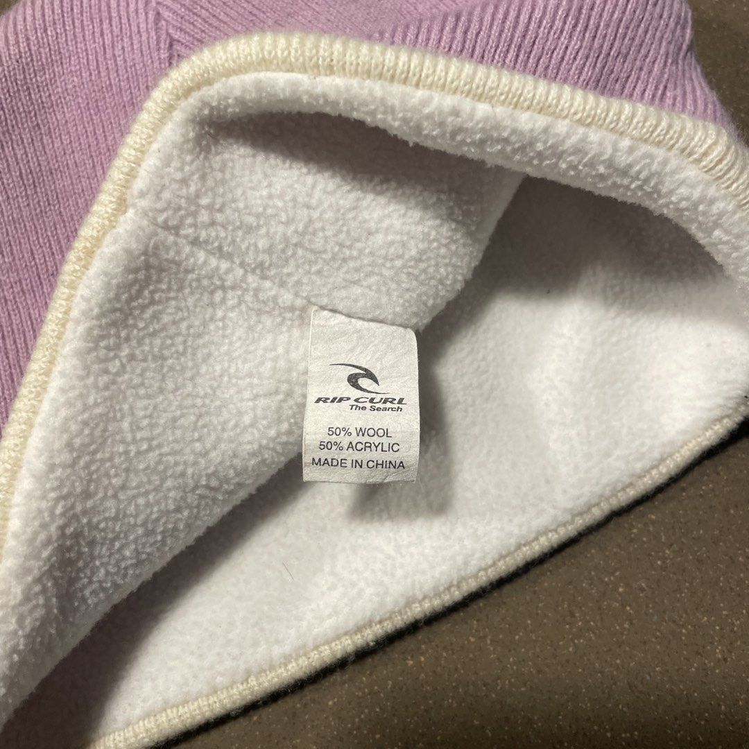 Vintage y2k Ripcurl Beanie (Category: Caps & Hats) located in Puerto Princesa. Submitted by lookmomicanbuy (Listing ID 1469642339, Image 3). Description: Good condition.