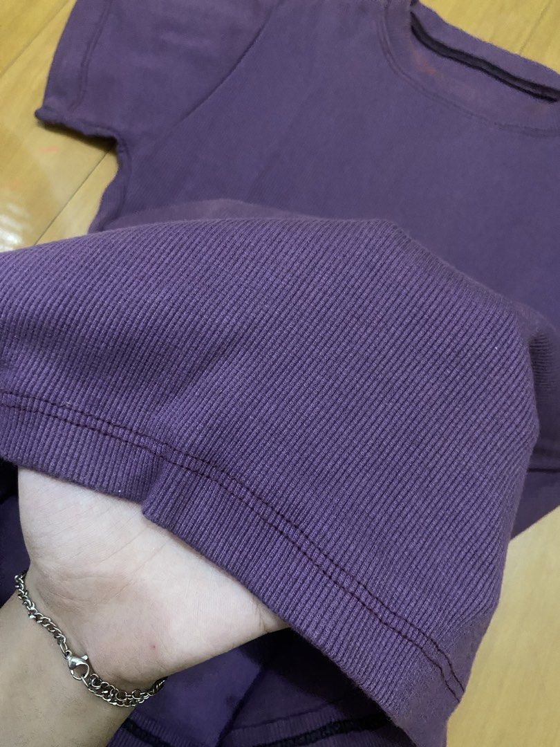 VIOLET PLAIN SHIRT | small to medium (Category: Shirts) located in Marikina City. Submitted by ctgccc (Listing ID 1469691715, Image 3). Description: SIZE: small to medium (stretchy) COLOR: violet (darker in person) FIT: slightly fit - with slight stain REAL COTTON.