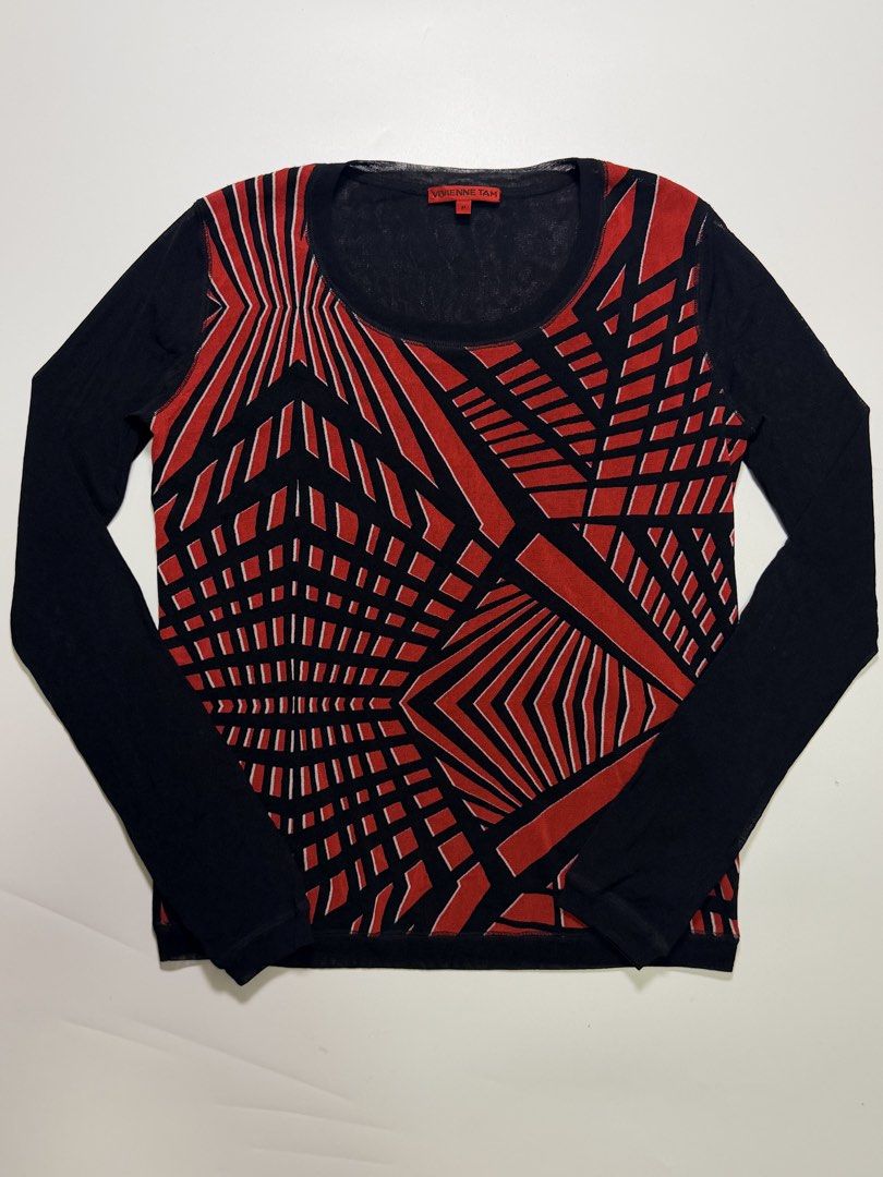 Vivienne Tam (Category: Longsleeves) located in Manila. Submitted by eashalwsa (Listing ID 1469574275, Image 1). Description: no flaws.