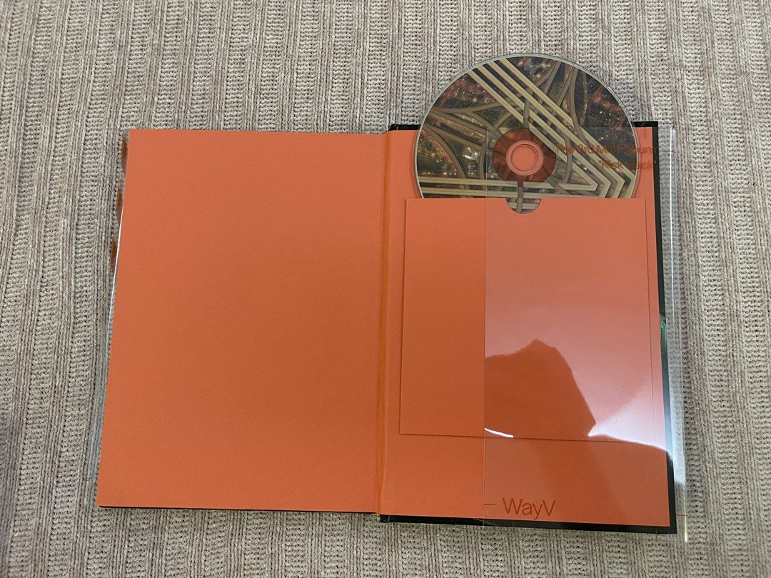 Wayv Kick Back Mini Album (Category: CDs & DVDs) located in Santo Tomas. Submitted by bilikanadai (Listing ID 1469735057, Image 3). Description: .