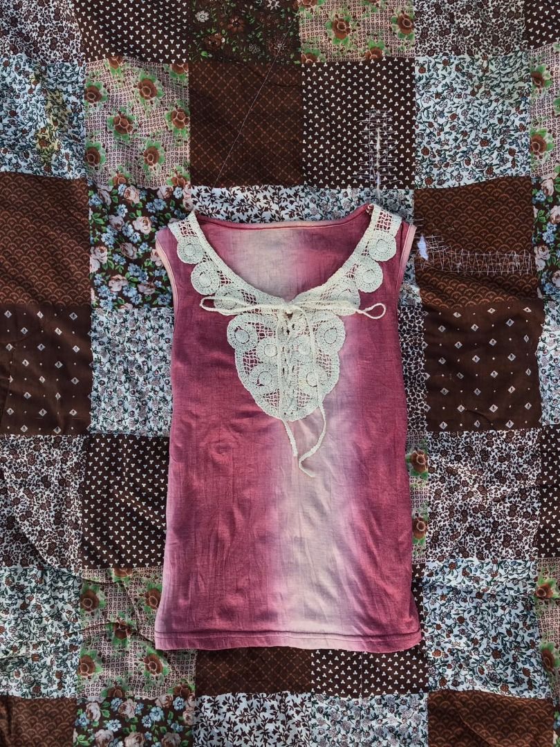 whimsy boho japan brand y2k style top (Category: Blouses) located in Butuan. Submitted by kittyfinds444 (Listing ID 1469624560, Image 1). Description: • size: small to med • bought from japan arrivals. • lowballers will be ignored. not selling it for lower price. willing to keep! •please check the photos before claiming. do not offer if unsure & still canvasing. we don’t accept unsure offers unless it’s paid to avoid conflicts. .