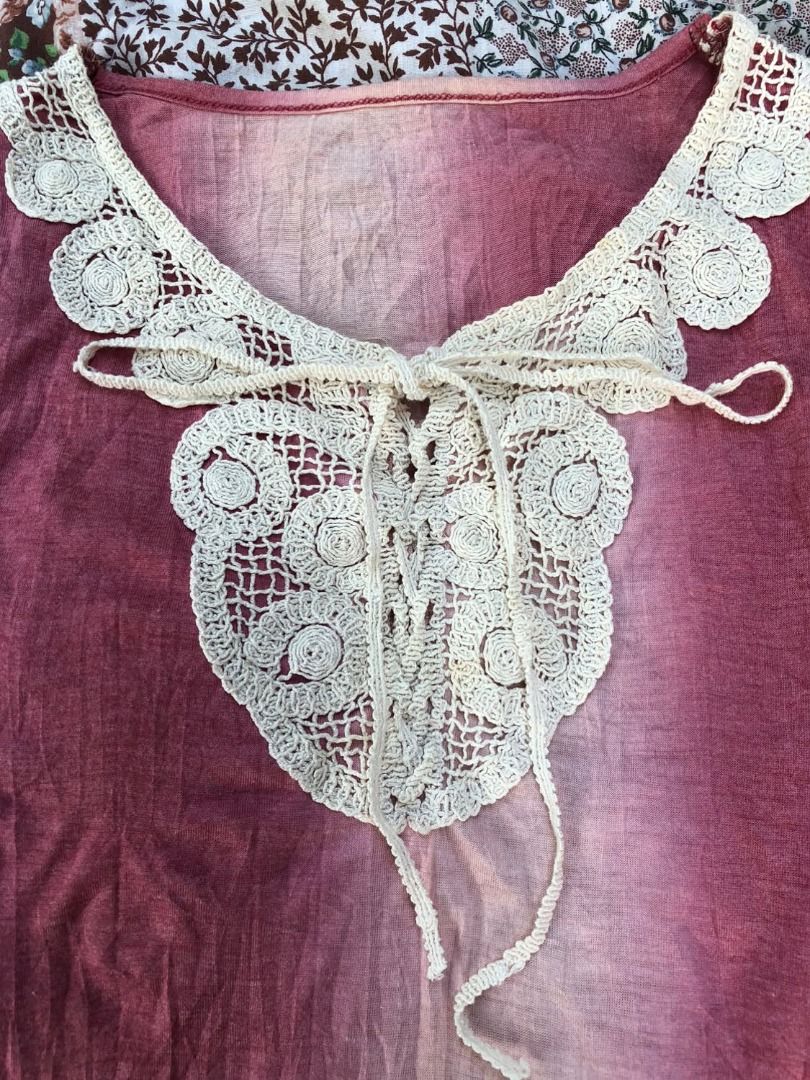 whimsy boho japan brand y2k style top (Category: Blouses) located in Butuan. Submitted by kittyfinds444 (Listing ID 1469624560, Image 3). Description: • size: small to med • bought from japan arrivals. • lowballers will be ignored. not selling it for lower price. willing to keep! •please check the photos before claiming. do not offer if unsure & still canvasing. we don’t accept unsure offers unless it’s paid to avoid conflicts. .