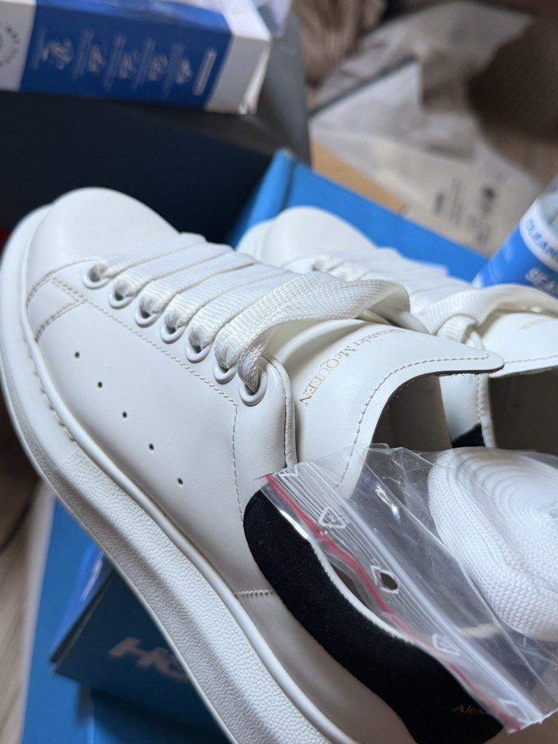 white Alexander McQueen (Category: Shoe inserts) located in Manila. Submitted by catleyacar62584 (Listing ID 1469642321, Image 1). Description: Used once in engagement picture like 1hr only .
