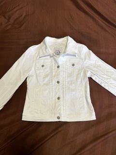 (Category: ) located in . Submitted by my.serendipithrift (Listing ID 1469639198, Image 1). Description: .