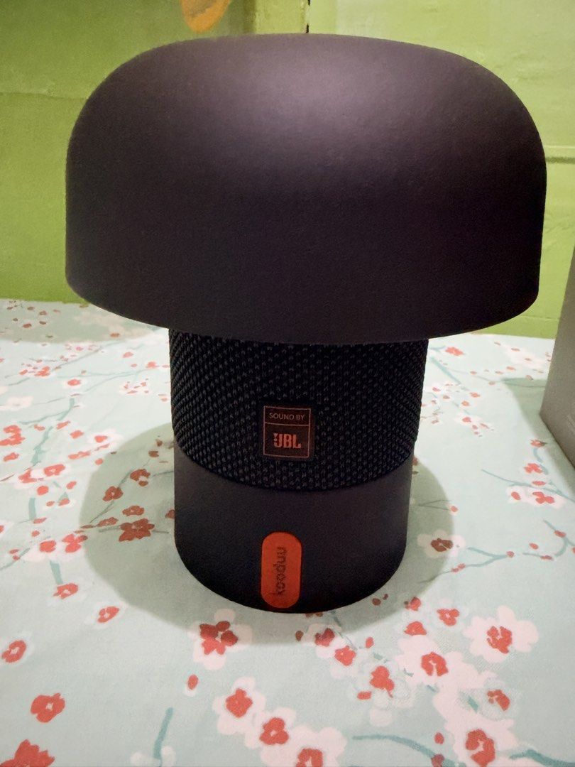 Wireless speaker with LED (Category: Soundbars, Speakers & Amplifiers) located in Manila. Submitted by dng.08 (Listing ID 1469674159, Image 3). Description: Wireless speaker JBL with LED light. Original price is ₱7000+.