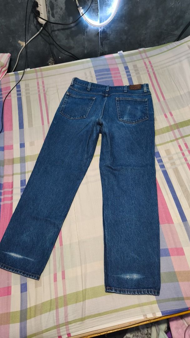 LL Bean Denim (Category: Jeans) located in Davao. Submitted by thethriftproject082 (Listing ID 1469748508, Image 3). Description: LL BEAN Denim 📍𝐌𝐈𝐍𝐄: 480 📍𝐒𝐈𝐙𝐄 𝐎𝐍 𝐓𝐀𝐆: 34 📍𝐃𝐈𝐌𝐄𝐒: 34 Waist x 39 Length.