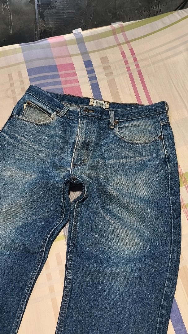 LL Bean Denim (Category: Jeans) located in Davao. Submitted by thethriftproject082 (Listing ID 1469748508, Image 2). Description: LL BEAN Denim 📍𝐌𝐈𝐍𝐄: 480 📍𝐒𝐈𝐙𝐄 𝐎𝐍 𝐓𝐀𝐆: 34 📍𝐃𝐈𝐌𝐄𝐒: 34 Waist x 39 Length.