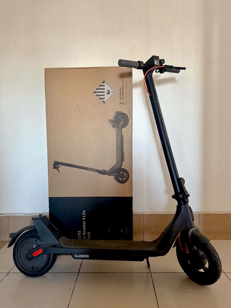 Xiaomi Electric Scooter 4 Lite (2nd Gen) (Category: Skates, Rollerblades & Scooters) located in Manila. Submitted by swagalisticbae (Listing ID 1469685566, Image 1). Description: Price: ₱11,000 (Negotiable) Condition: Unused / Like New Details: * Never used for personal transportation * No history of accidents or repairs * Maximum speed: 25 km/h * Maximum advertised range: 25 km * Foldable and portable * Battery and functions tested and working p