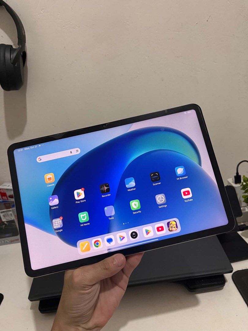 Xiaomi Pad 6 | 128gb (Category: Android) located in Davao. Submitted by editd (Listing ID 1469585999, Image 2). Description: Xiaomi Pad 6 128GB (Gold champagne color) inclusions: original box, fast charger & USB-C cable.
