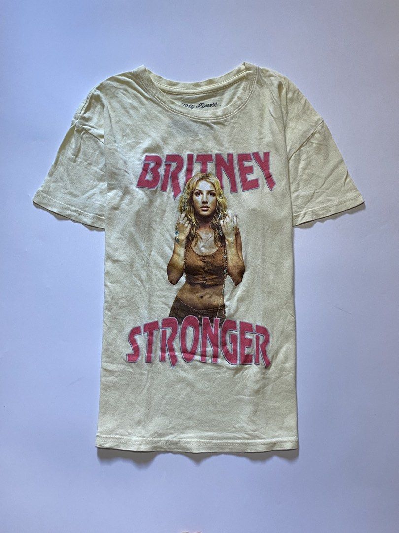 Y2k Britney Spears Stronger Tee (Category: Shirts) located in Manila. Submitted by lexia_swrdrbfinds (Listing ID 1469703814, Image 1). Description: ⋆ 𐙚 ̊ Y2k Britney Spears Stronger Vintage Graphic Tee 🌸 𝓈𝒾𝓏ℯ ℴ𝓃 𝓉𝒶𝑔: xs 🩷 𝓁ℯ𝓃𝑔𝓉𝒽: 22 🌷 𝓌𝒾𝒹𝓉𝒽: 15 🎀 𝒸ℴ𝓃𝒹𝒾𝓉𝒾ℴ𝓃: 10/10 🫧 𝒻𝓁𝒶𝓌𝓈: none 𝓅𝓇𝒾𝒸ℯ: 299 ✦ 𝓅𝓁𝓊𝓈 𝓈𝒽𝒾𝓅𝓅𝒾𝓃𝑔 𝒻ℯℯ.