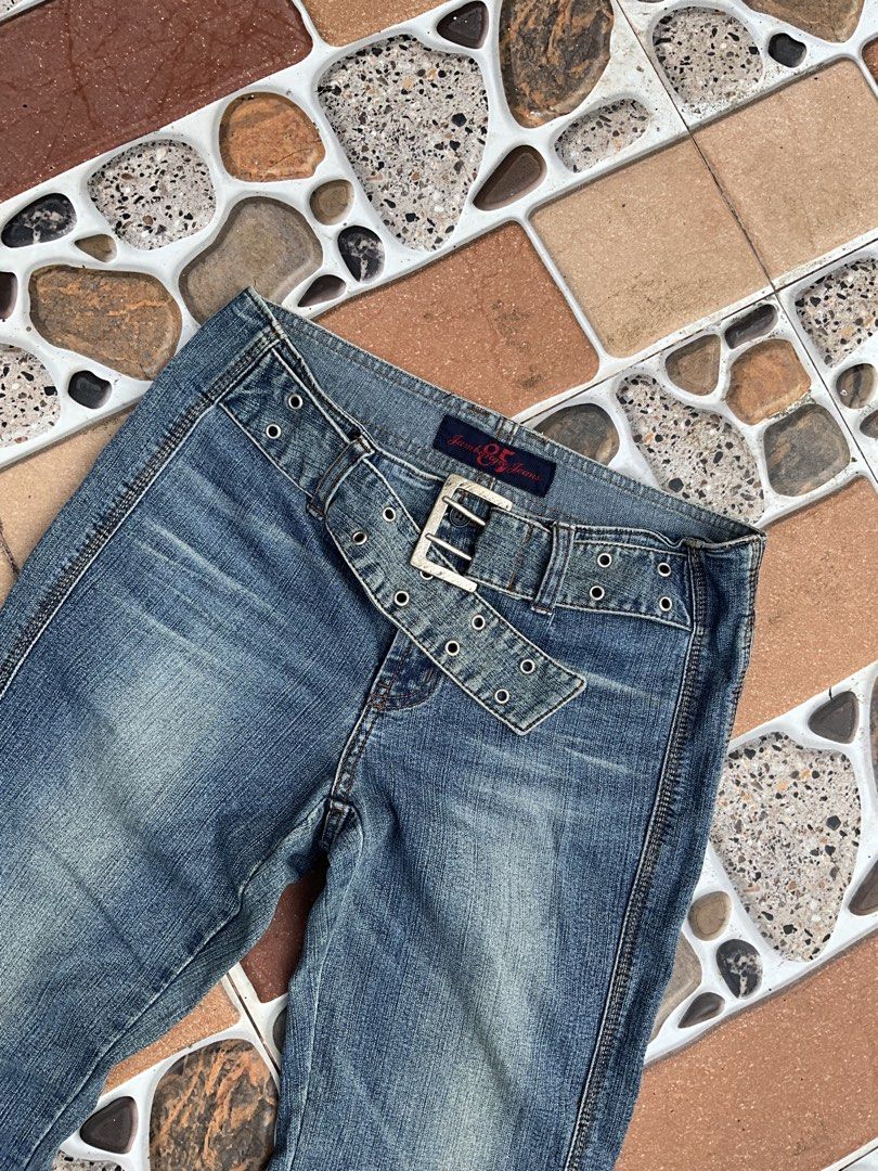 y2k flared jeans Alt (Category: Jeans) located in Polangui. Submitted by thruftgineer (Listing ID 1469689168, Image 3). Description: .