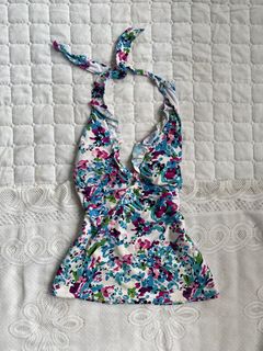 (Category: ) located in . Submitted by phanifiedcloset (Listing ID 1469610390, Image 1). Description: .