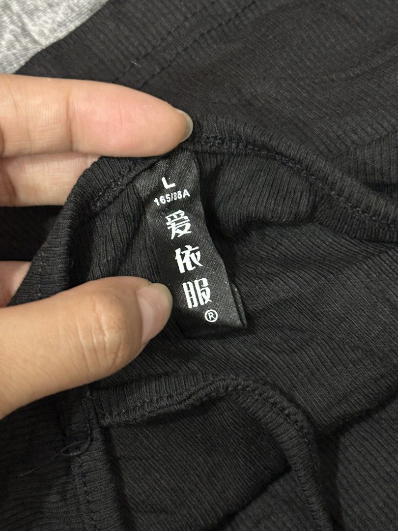 Y2K Multi-Strap Halter Cami Top in Black (Category: Sleeveless) located in Cabanatuan. Submitted by calliethrifts (Listing ID 1469640739, Image 2). Description: Y2K Multi-Strap Halter Cami Top in Black ﹒⟡ 🌺 𝗦𝗜𝗭𝗘 & 𝗗𝗘𝗧𝗔𝗜𝗟𝗦 ⟡﹒ fits M only 🫧 price 🦋 mine — 149 (au).