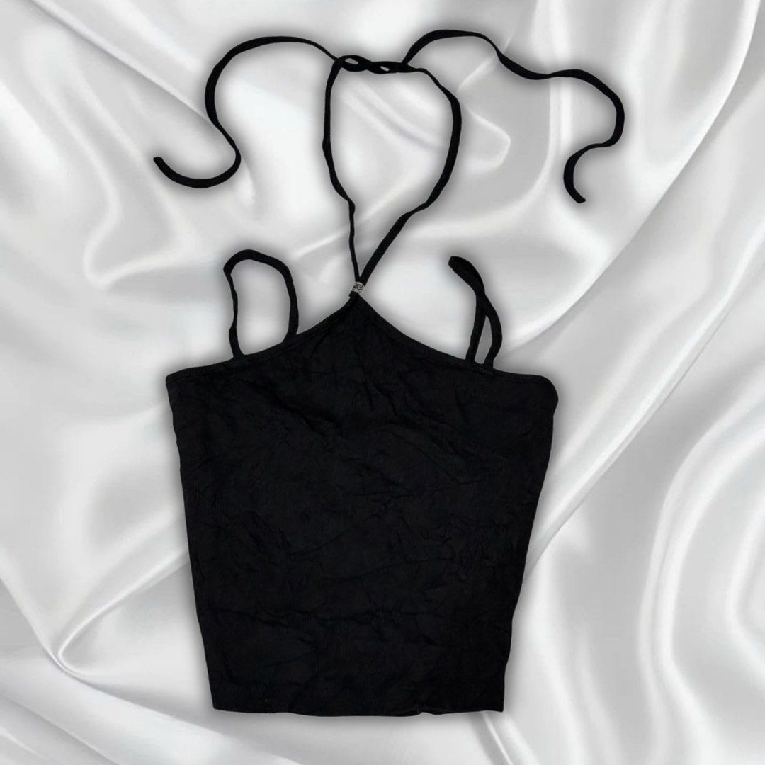 Y2K Multi-Strap Halter Cami Top in Black (Category: Sleeveless) located in Cabanatuan. Submitted by calliethrifts (Listing ID 1469640739, Image 1). Description: Y2K Multi-Strap Halter Cami Top in Black ﹒⟡ 🌺 𝗦𝗜𝗭𝗘 & 𝗗𝗘𝗧𝗔𝗜𝗟𝗦 ⟡﹒ fits M only 🫧 price 🦋 mine — 149 (au).