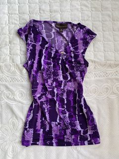 (Category: ) located in . Submitted by phanifiedcloset (Listing ID 1469607027, Image 1). Description: .