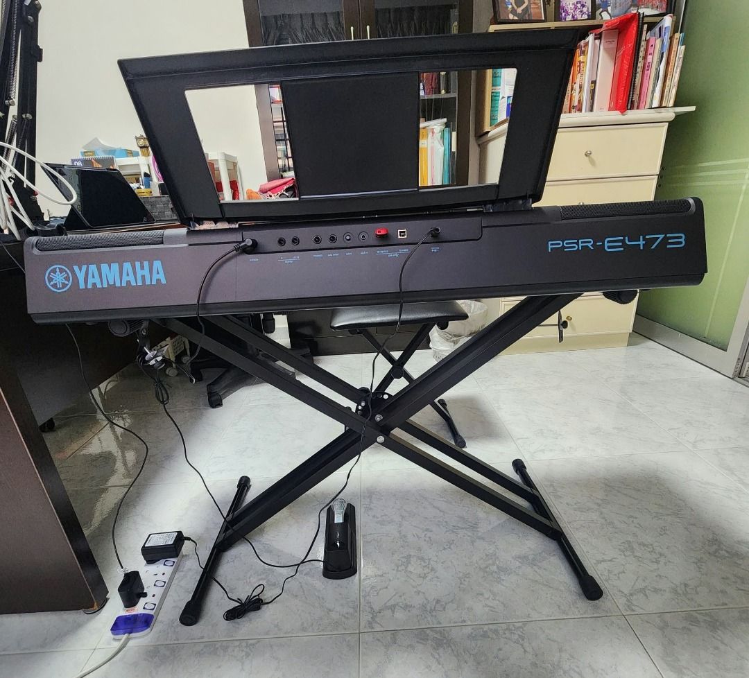 Yamaha PSR-E473 Portable Keyboard with Stand and Bench, Hobbies ...