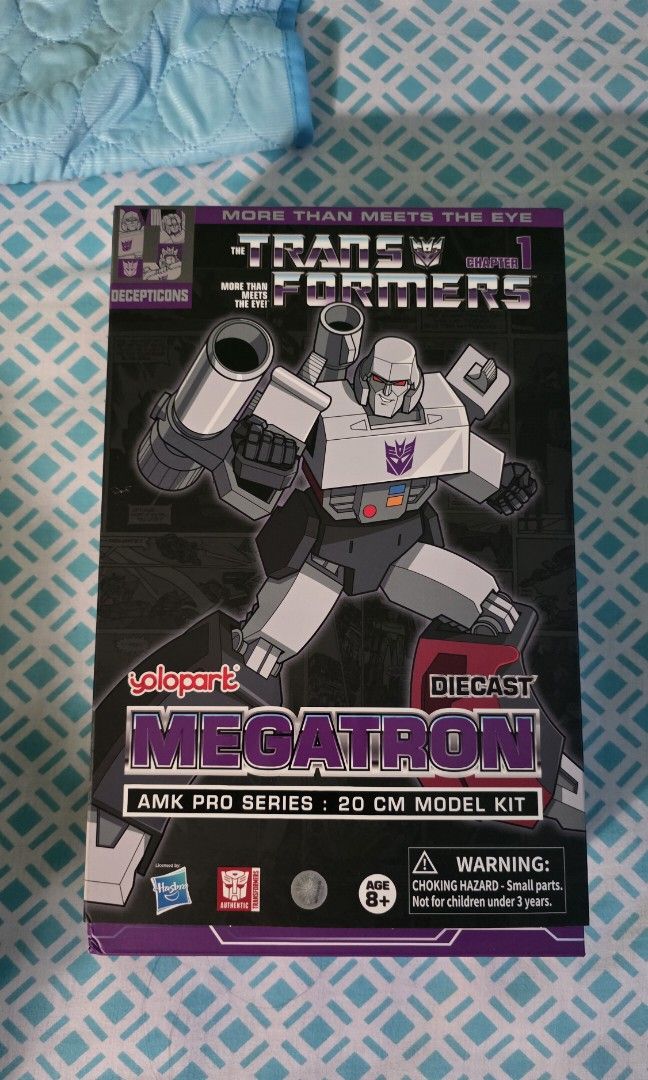 Yolopark AMK Pro Series Megatron 20 cm Model Kit (Category: Gundam & Model Kits) located in Quezon City. Submitted by c0ol_stuff (Listing ID 1469641982, Image 1). Description: - Brand: Yolopark (AMK Pro Series) - Character: Megatron - Height: 20 cm - Material: High-quality plastic - Details: Highly detailed Transformers figure, perfect for fans and hobbyists - Condition: Brand new in box with official safety warnings.