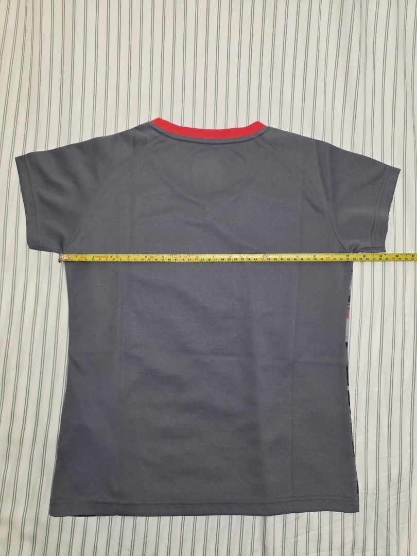 Yonex Badminton Shirt (Category: Activewear) located in Pasig City. Submitted by paoalabastro (Listing ID 1469734675, Image 2). Description: Asia M, US XS size See photos for actual measurements Fitted only, never used For sale only RFS: wrong size MOP: online transfer, cash Meet up: Kapitolyo, BGC.