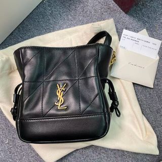 （分類：）位於 。 由 romeluxurystation 提交（商品編號 1469673117，圖片 1）。簡介： 。