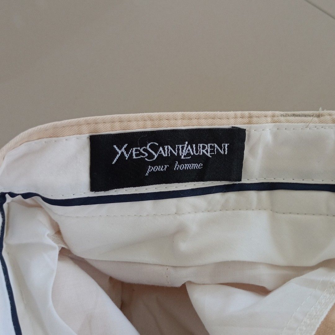 YVESSAINTLAURENT AUTHENTIC (Category: Trousers) located in Candaba. Submitted by luxondiscount (Listing ID 1469698137, Image 1). Description: have some issue.