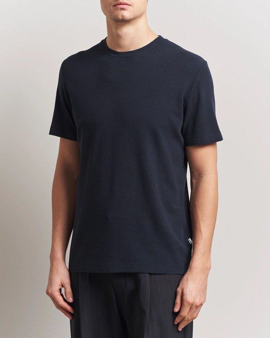 Zara Basic Tee (Category: Tshirts & Polo Shirts ) located in Cabuyao City. Submitted by chukz_x (Listing ID 1469613234, Image 1). Description: Zara Basic Tee Size : Small Dimes : 20W 25.5L Condition : Excellent Issue : none Price: 400 📍READY TO WEAR 📍Cabuyao Laguna.