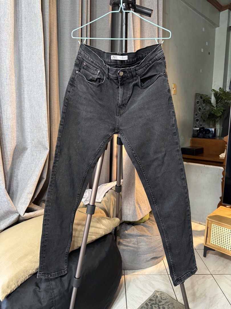 Zara Black Wash Denim Jeans (Category: Jeans) located in Manila. Submitted by gochaseme (Listing ID 1469664391, Image 1). Description: - Brand: Zara - Color: Washed grey / black denim - Size: EUR 42 / USA 32 / MEX 32 - Fit/Style: Standard five-pocket setup with belt loops - Details: Button closure, zip fly, and leather brand patch at the back waistband - Origin: Made in Morocco W30-32 L39.