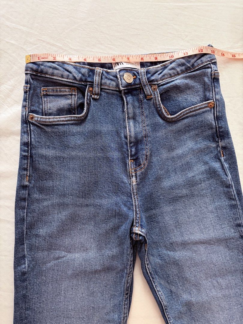 Zara Blue Denim Jeans (Category: Jeans) located in Las Pinas. Submitted by sabs28 (Listing ID 1469693311, Image 3). Description: .