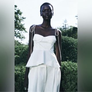 (Category: ) located in . Submitted by tinycloset__ (Listing ID 1469657828, Image 1). Description: .