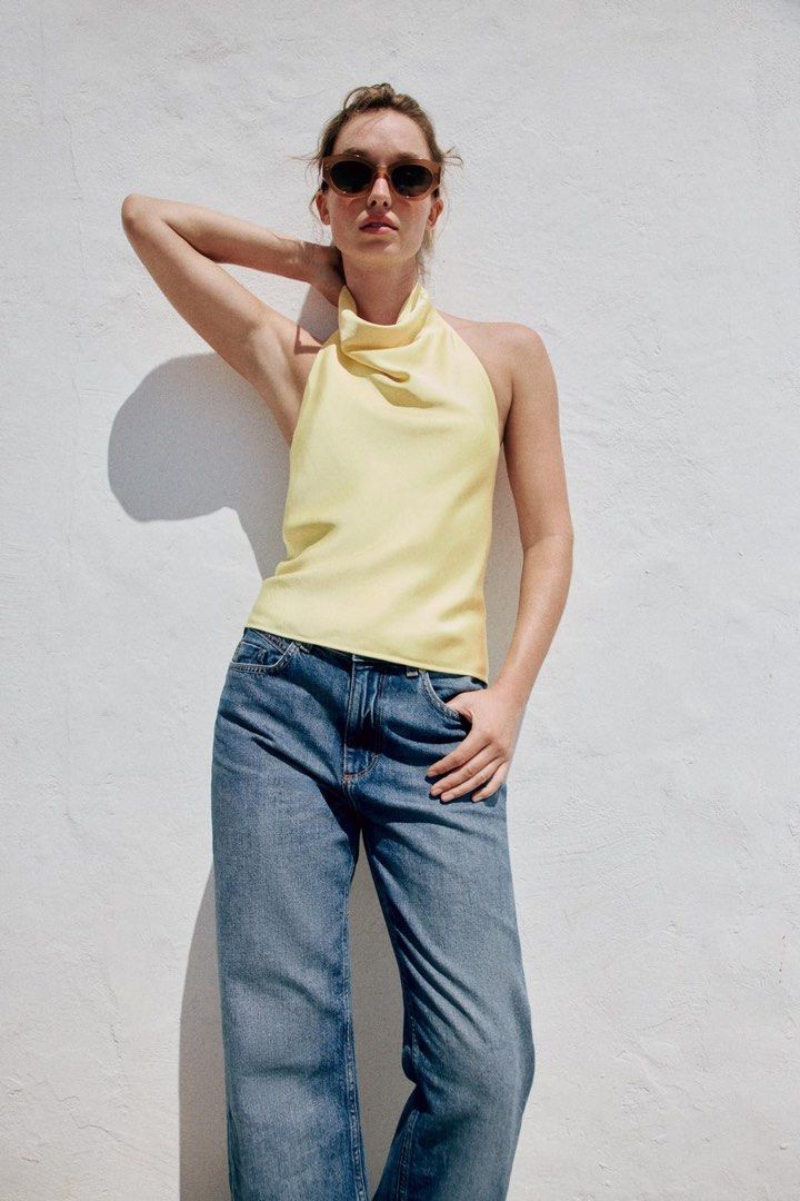 ZARA BNWT (Category: Sleeveless) located in Makati City. Submitted by tinycloset__ (Listing ID 1469659726, Image 1). Description: ZARA BNWT M ON TAG.